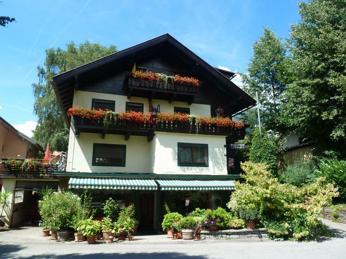 Gaestehaus-Staats Bed & Breakfast โอเบอร์เวลลัค ภายนอก รูปภาพ